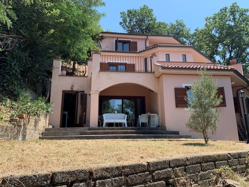 Villa in Trevignano Romano - Image 2